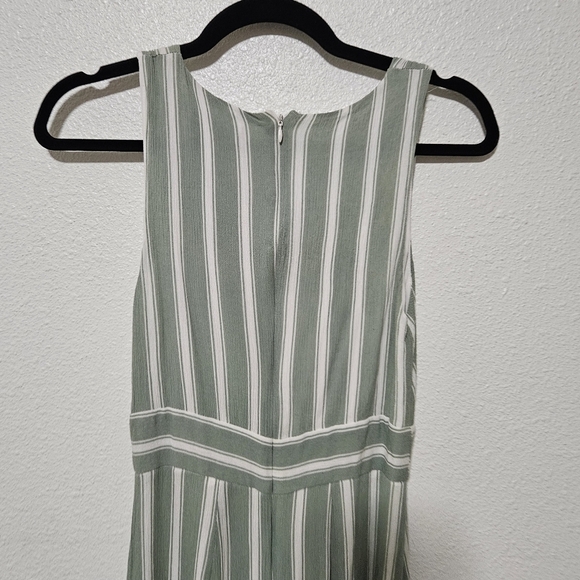 Lulus fit and flare style button down striped dress size xs - Picture 9 of 16
